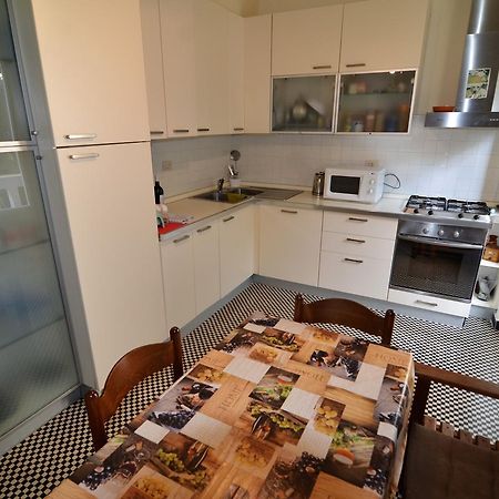 Sea Apartment In The Center Of Levanto - 5 Terre Eksteriør billede